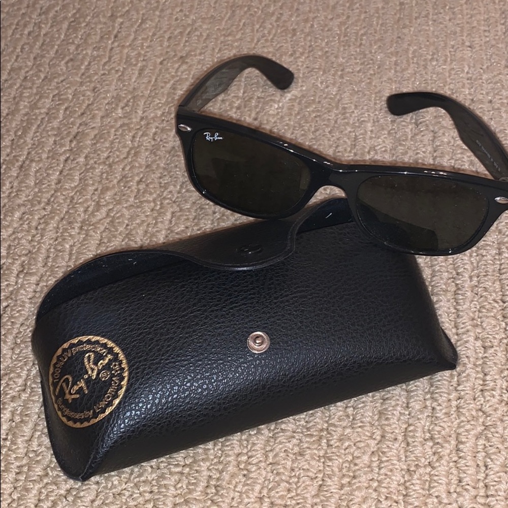 Wayfarer Ray-Bans
